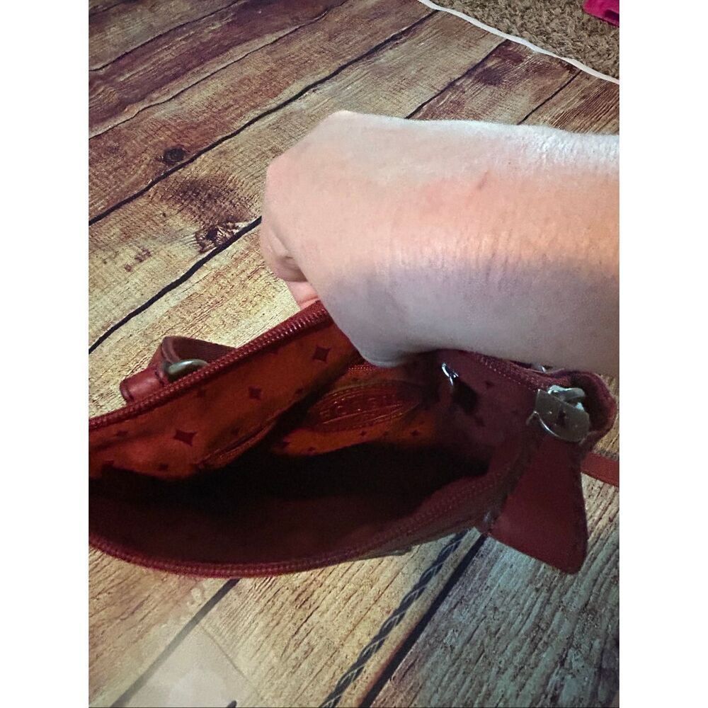 Fossil Maddox Crossbody Red - Picture 4 of 6